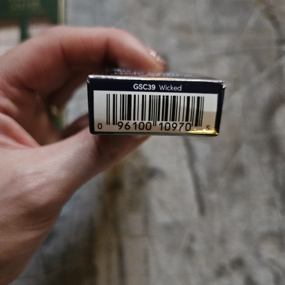 Winter Lot of Dashing Diva Nails - Picture 2 of 2